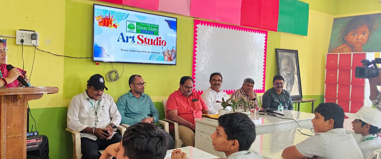 Art & Craft Robotics 2025 - Slide 3