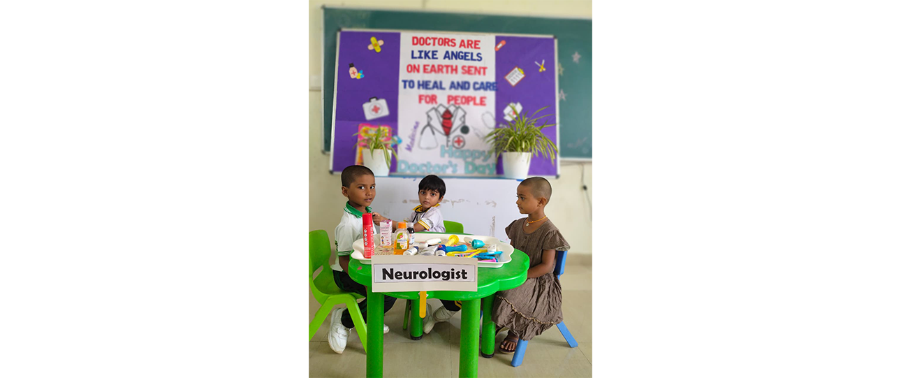 Students celebrating Doctors' Day 2026
