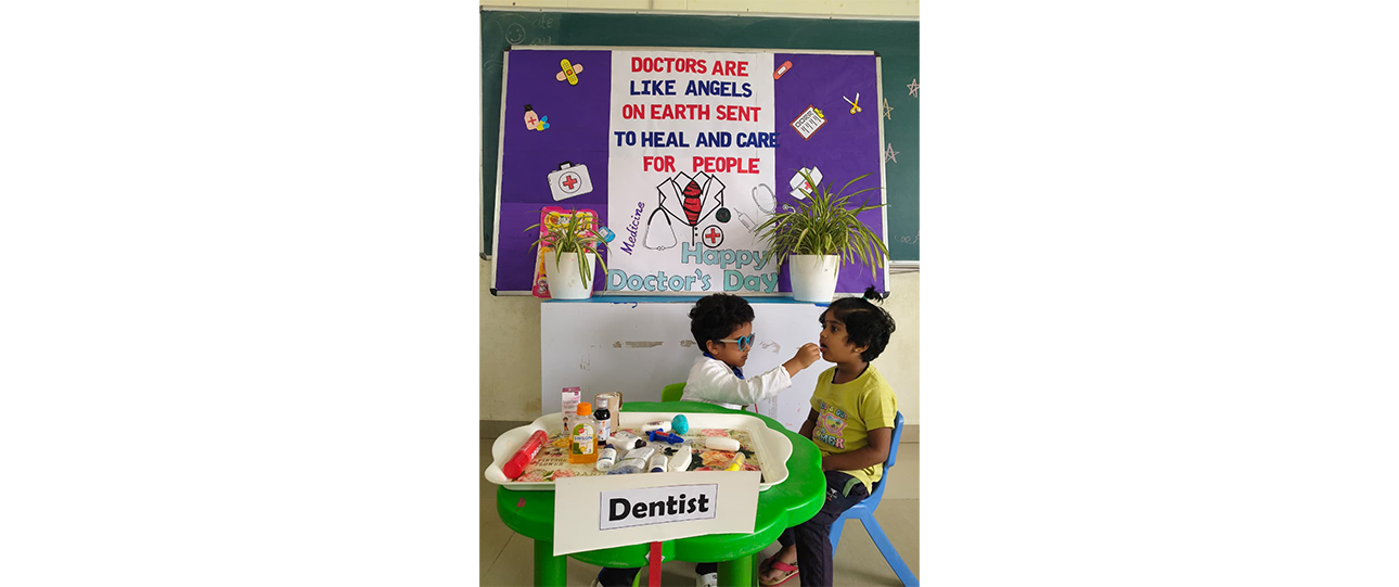 Students honoring doctors